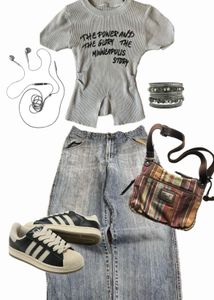 Graphic Print Ribbed Top