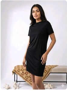 Chic Black T-Shirt Dress