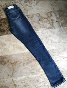 Blue jeans &amp; white Top set for girls/women