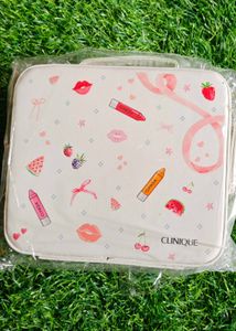 Clinique mini Makeup Bag