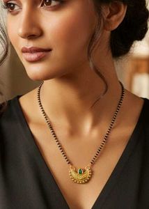 Elegant Gold Mangalsutra with Emerald