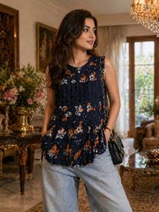 Chic Floral Print Sleeveless Top