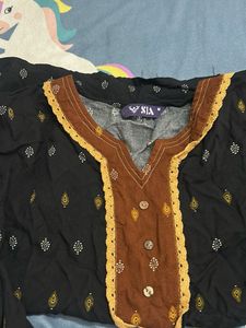 Stylish Black Ethnic Kurta with Embellishments