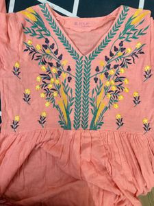 Floral Embroidered Kurta