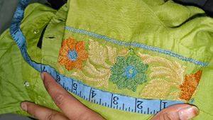 Beautiful Green &amp; Purple bandhani saree