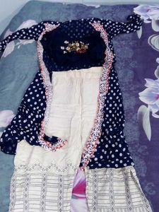 Stylish Navy Blue Kurta Set