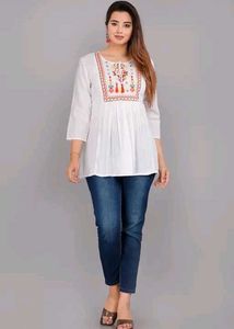 Embroidered White Kurta Tunic_XXL