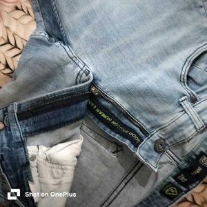Light Wash Denim Jeans