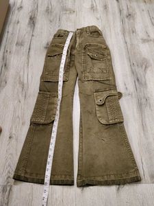 Ma2947 Sabrin cargo jeans waist 22-24 inches