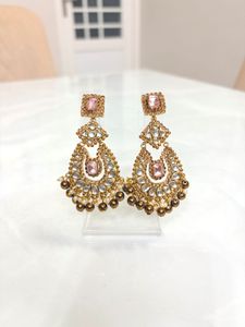 Handcrafted Elegant Kundan &amp; Pearl Drop Earrings