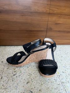 👡🖤 Chic Black Woven Wedge Sandals 🖤 👡