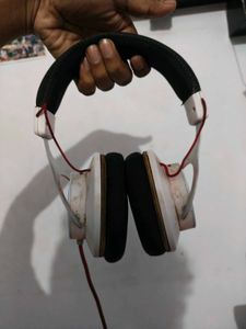 Boat immortal IM1000D wired gaming headphones.