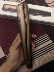 Alan Truman Hair Styler