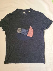 ​Esprit Graphic T-Shirt 👕