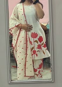 Elegant Floral Kurta Set with Dupatta
