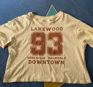 H&amp;M Lakewood '93 Graphic Crop Top