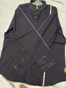 Men's Black Button-Up Shirt