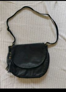 Stylish Black genuine Leather Bag with T