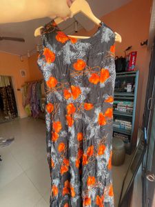 Flowy Floral Print Sleeveless Dress