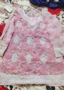 Chikankari Lucknowi Kurti 😍