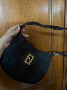 vintage Fendi logo bag - AUTHENTIC