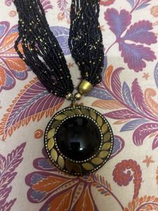 Chic Black Beaded Pendant Necklace