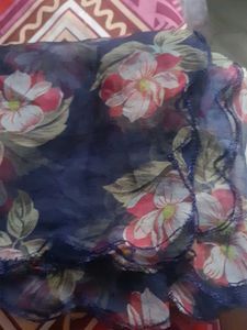 Lightweight Printed Chunni – Elegant Look