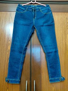 Mid waist Blue Denim Jeans Ankle crop