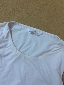 Cream Sleeveless Cropped Top