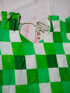 Green Checkered Kurta tauser with dupatta