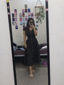 Chic Black Button-Front Midi Dress