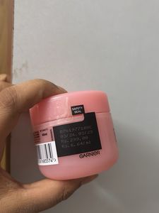 Garnier Niacinamide Hydrating Cream