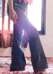 H&amp;M Flared Jeans