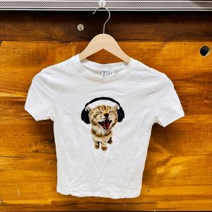 H&M Cat Cropped Graphic T-Shirt