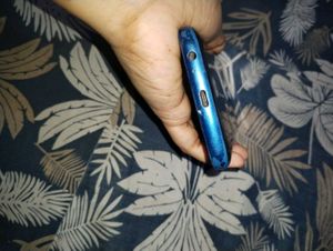 Samsung Galaxy J2 Core - Blue