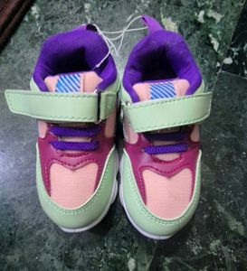 Colorful girls Kids Sneakers in size 10