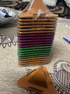 Pack Of 10 Pyramid Mobile Stand