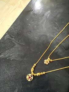 Elegant Gold Necklace Set