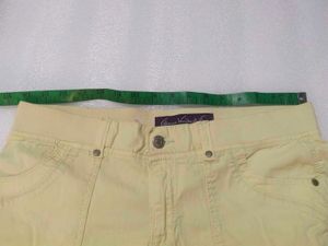 Imported Gloria Vanderblit Capri