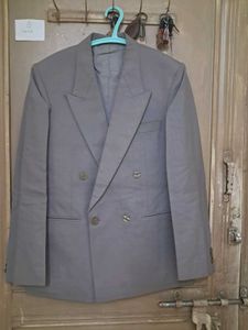 Cambridge Classic Double-Breasted Blazer