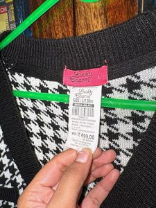 Houndstooth Knit Cardigan