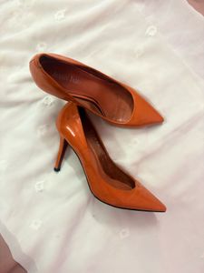Stylish Orange Patent Heels
