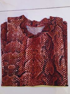 Stylish Snake Print Top