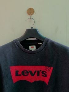 Levi's Graphic Sweatshirt