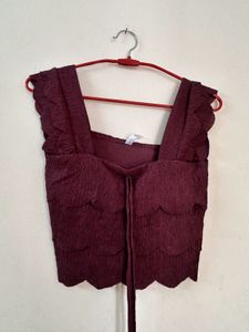 Chic Scalloped Crop Top