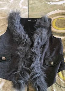 Sparkly Skirt with Bow Accent and fur jacke