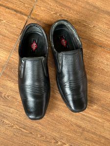Lee Cooper Black Leather Loafers