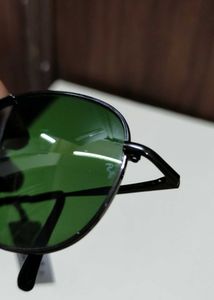 Ray-Ban Polarized Pilot Sunglasses