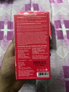 Dot &amp; Key Strawberry Dew Sunscreen