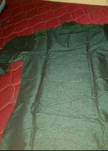 New Men's Green Embroidered Kurta